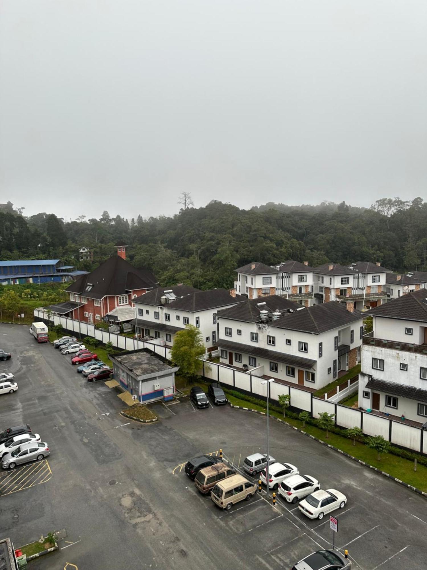 Ayaan Homestay Hill View Iin Free Wifi & Netflix Tanah Rata Eksteriør billede